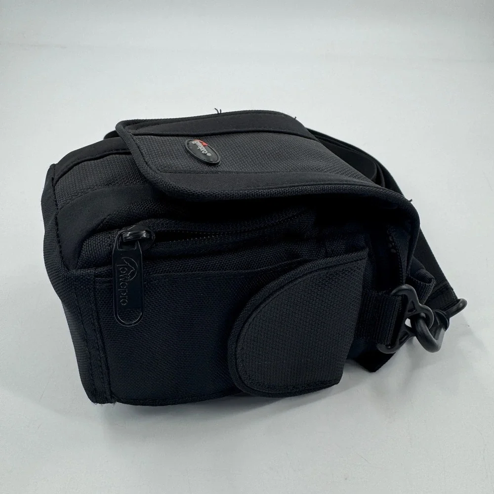 Lowepro Edit 100 Camera Bag Unisex OS Black Padded Shoulder Strap Utility Case